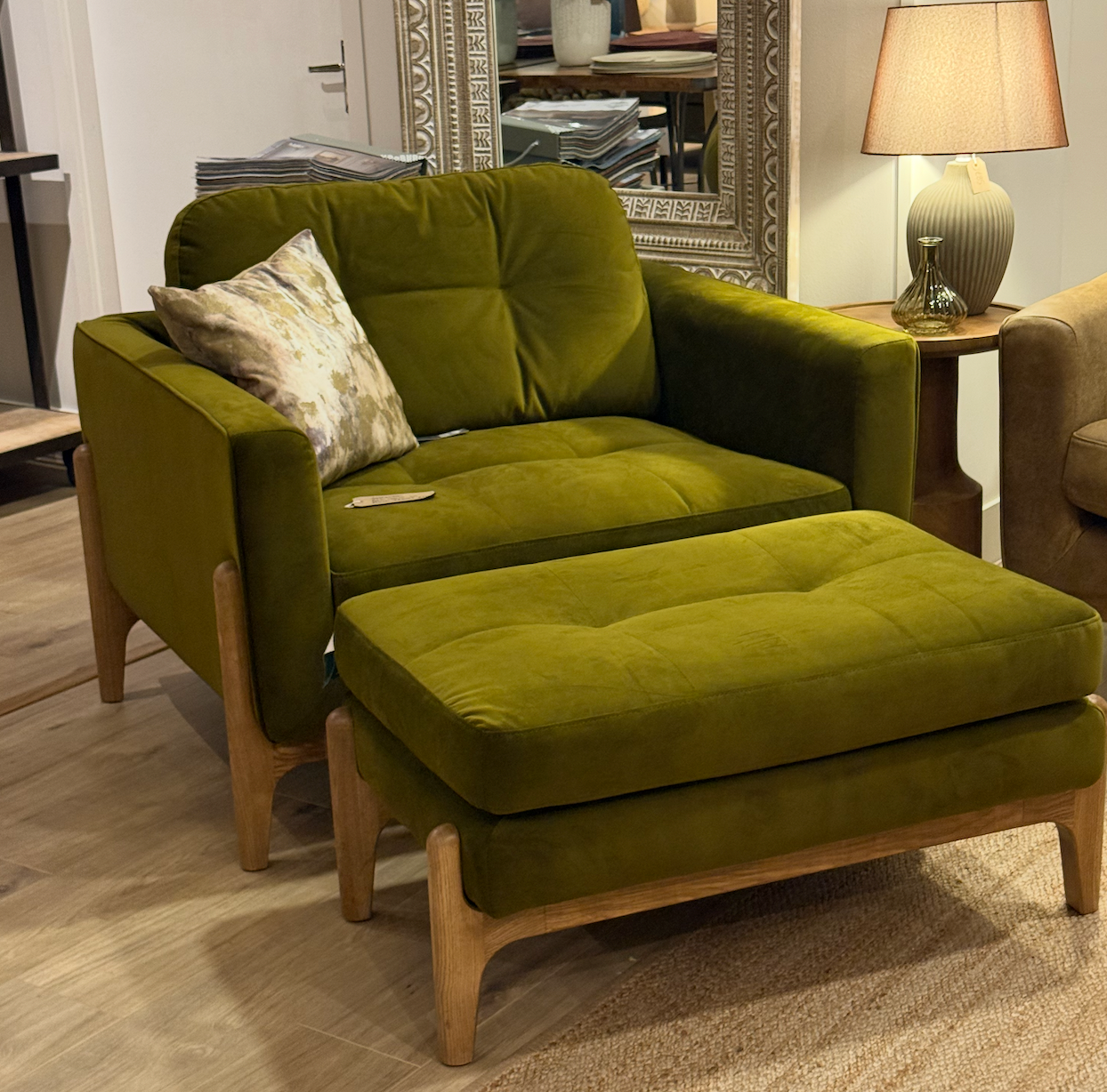 EX-DISPLAY | Somerton Chair Plush Velvet